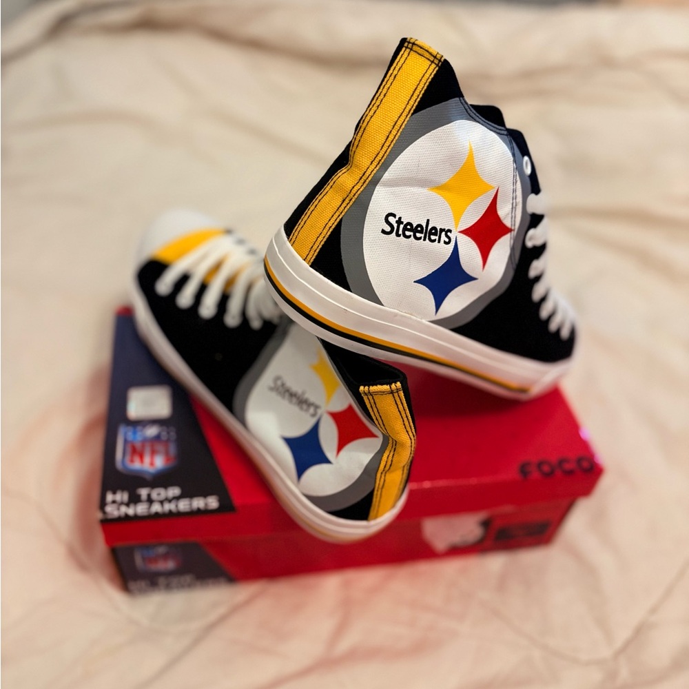 Steelers Men’s High Top Sneakers - Black and Yellow